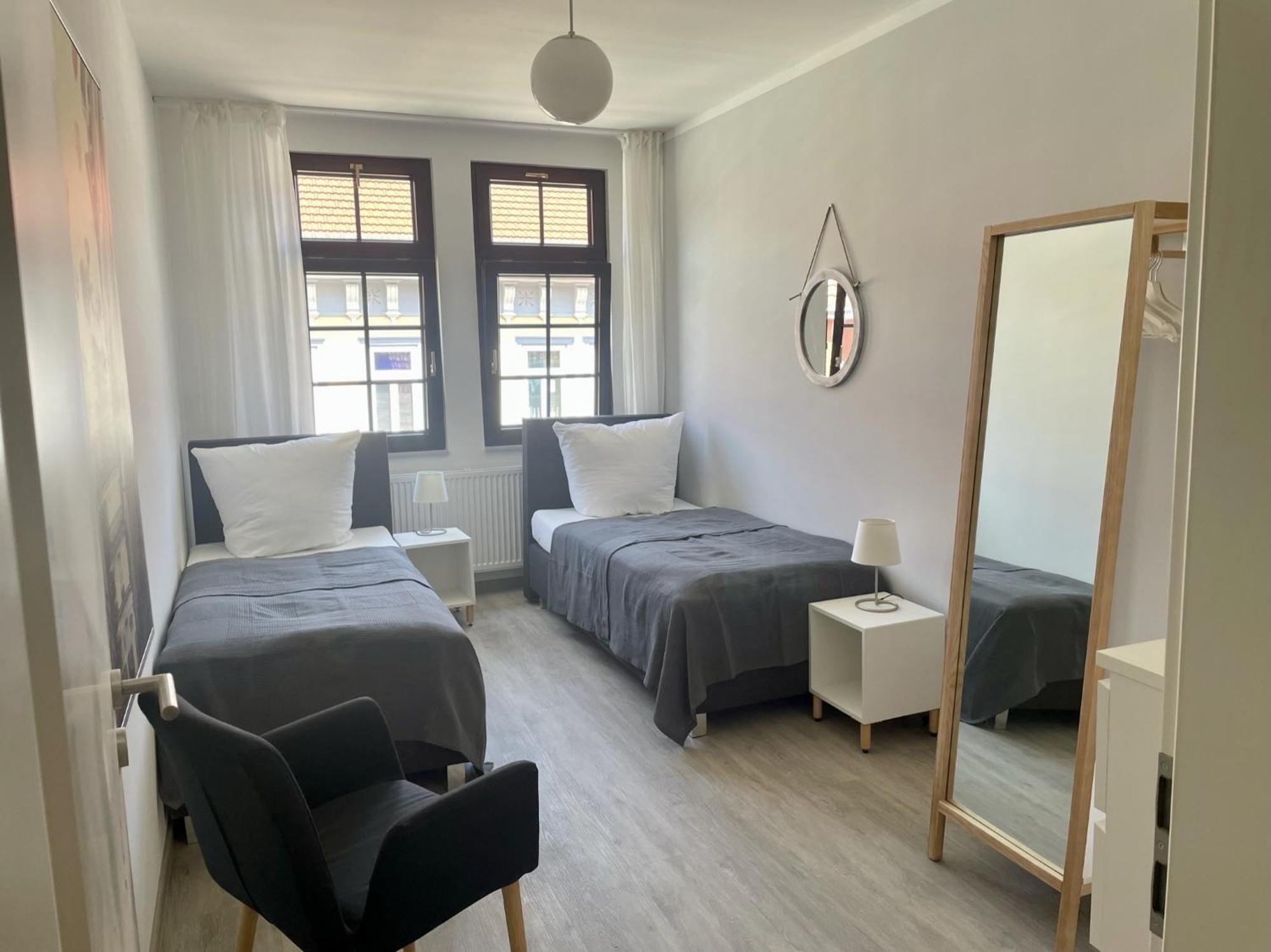 Discovair - Eisenach Karl14 - Vollausgestattete Apartments Mit Netflix In Der Fussgaengerzone Buitenkant foto
